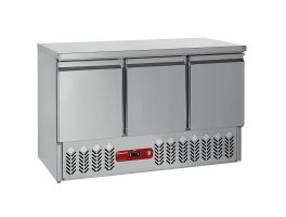 Compacte koeltafel 3 deuren GN 1/1, 380 Lit+LADEKIT+WIELKIT