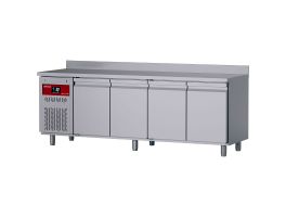 Geventileerde koeltafel met "achterwand", 4 deuren GN 1/1, 550 Lit. groep aan linkerkant